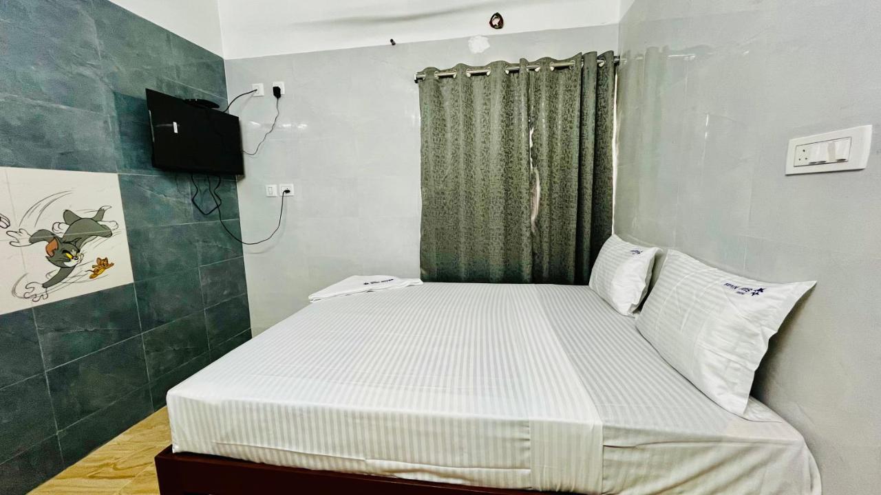 Hotel Star Nivas, Srirangam Tiruchirappalli Exterior foto